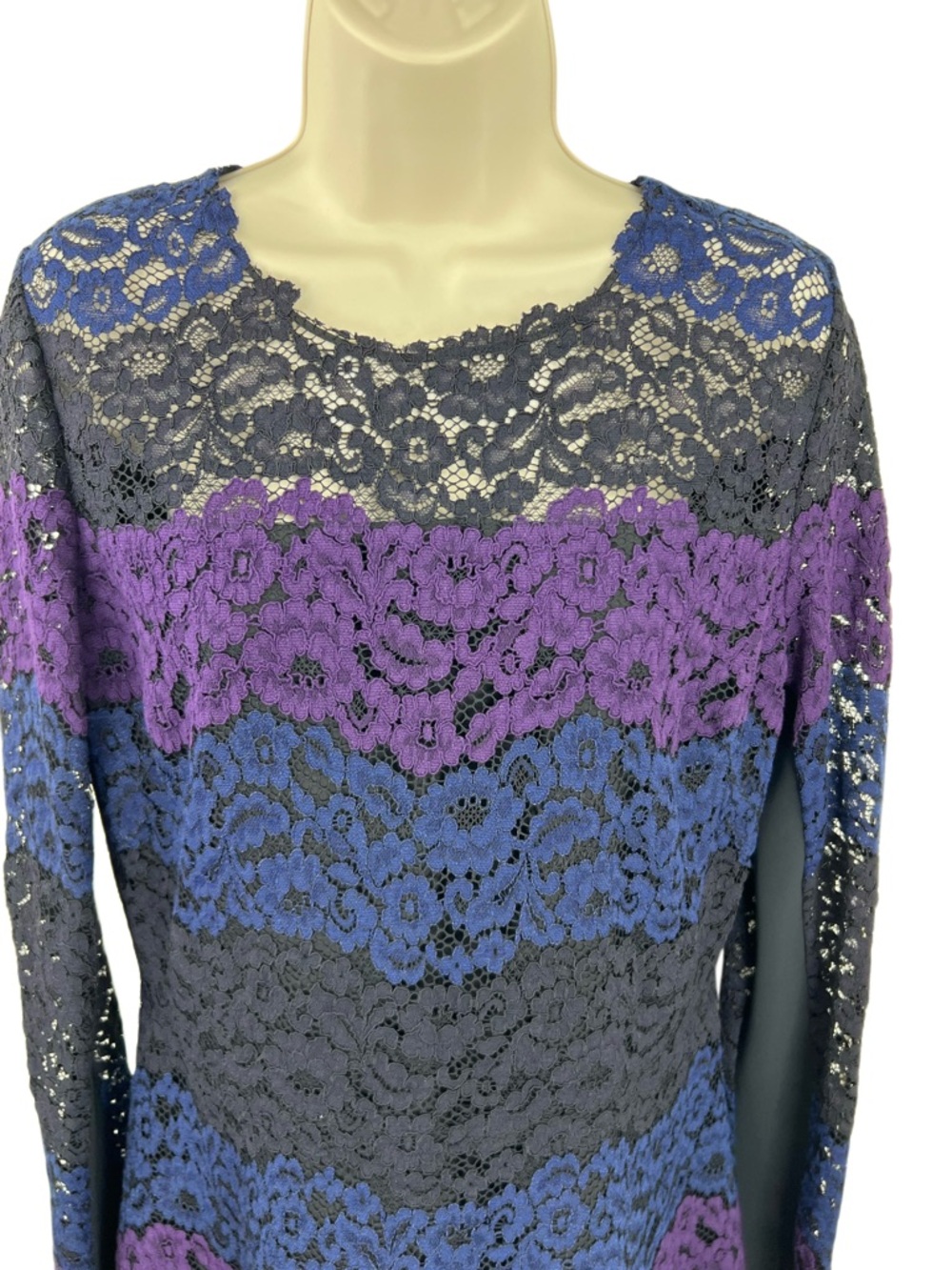 Elie Tahari Lace Dress Size 10 Black Purple Blue Sheath Long Sleeve Cocktail - Picture 5 of 8